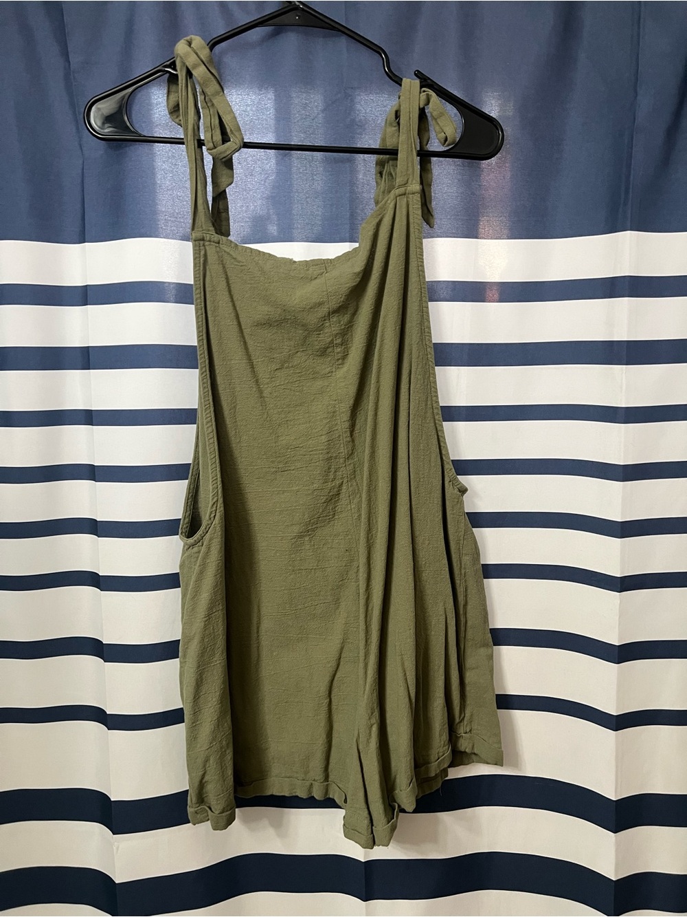 SHEIN Olive Tie-Strap Romper with Front Pockets - Picture 2 of 6